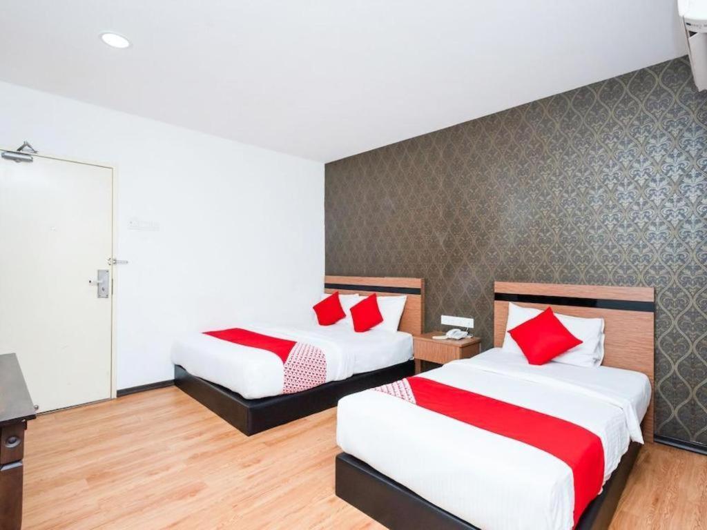 Hotel Aromas Kulai Luaran gambar